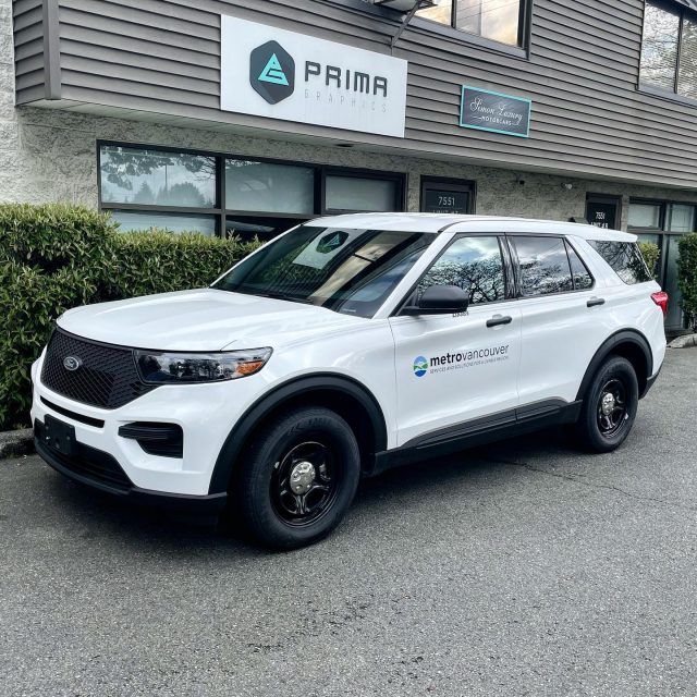 This vehicle used to be black! We applied a full colour change wrap + cut decals for the amazing team with @metrovancouverbc. Thank you for your business 🙏  ******************************************************  #carwrapping #carwrap #wrapping #carwraps #vinylwrap #wrap #wrapped #vinylwrapped  #design #vinylwraps #cars #vehiclewrap #vinyl #layednotsprayed #wraptools #wraplife #carwrappers