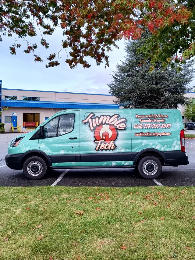 🚐✨ Another van, another head-turner! We teamed up with @tumble_tech_repair to give their ride a full transformation — a bold, custom wrap that makes sure their brand is seen wherever they roll.

From print to install, our certified wrap pros make sure every detail sticks (literally 😉).

🔥 Full wraps = full impact.
👀 Now this is what we call mobile advertising done right.

📸 What do you think of this TumbleTech transformation?

#VehicleWraps #CustomWraps #VanWrap #PrimaGraphics #TumbleTech #BrandOnWheels #WrappedAndReady